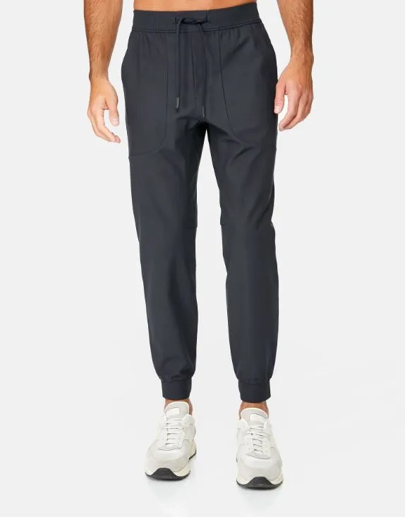 7 Diamonds Infinity Jogger