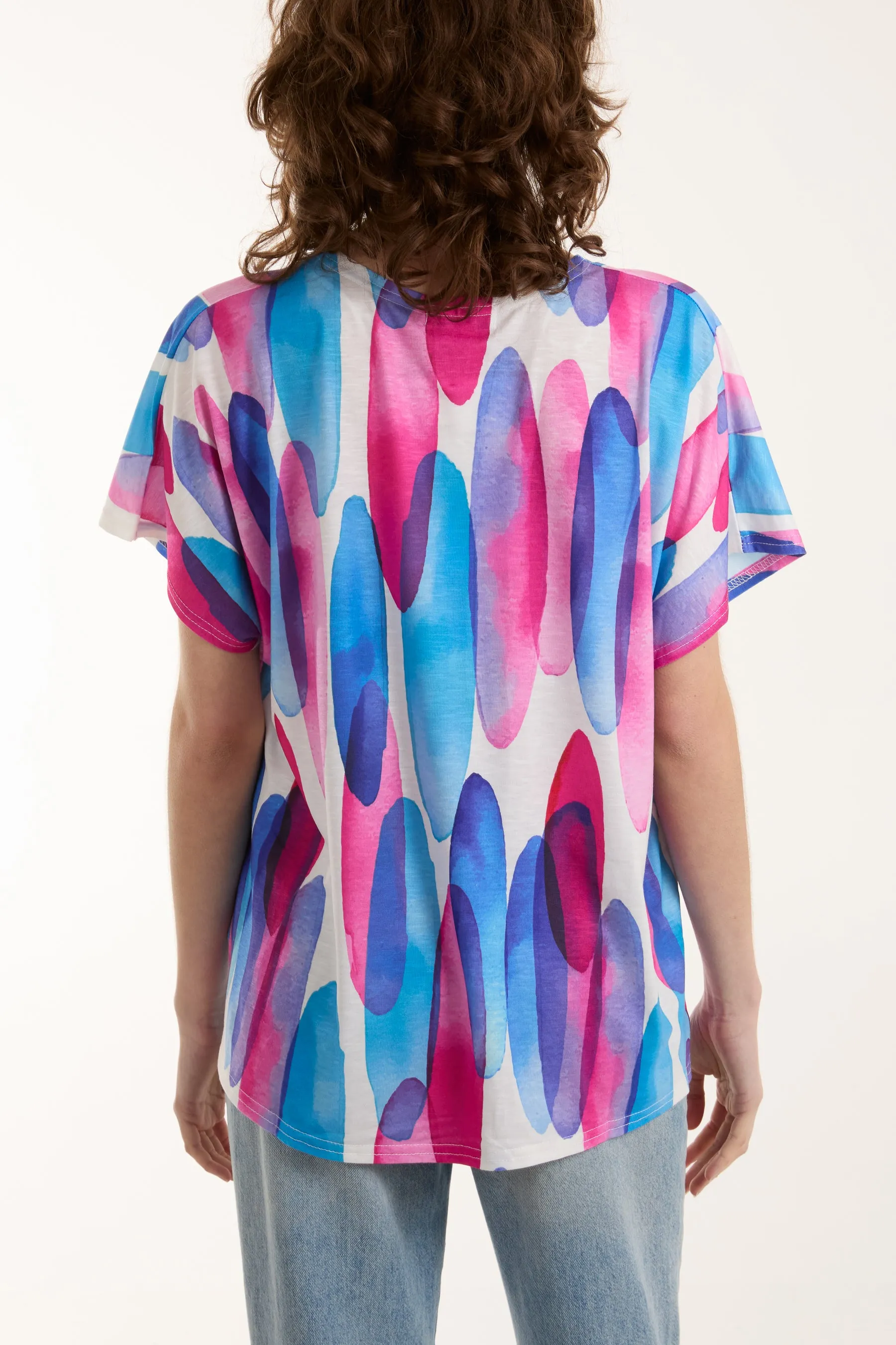 Abstract Circle Print Tee