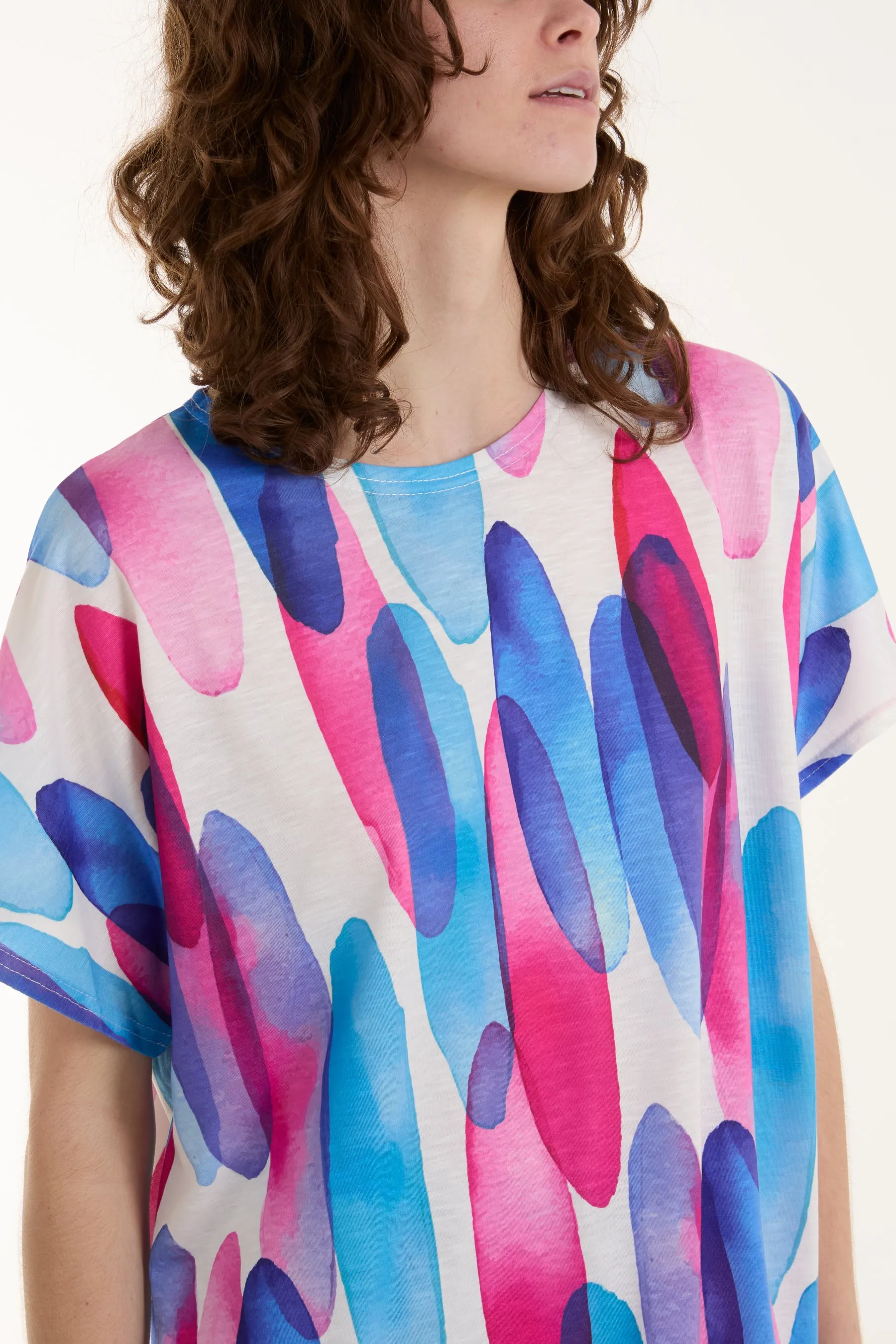 Abstract Circle Print Tee