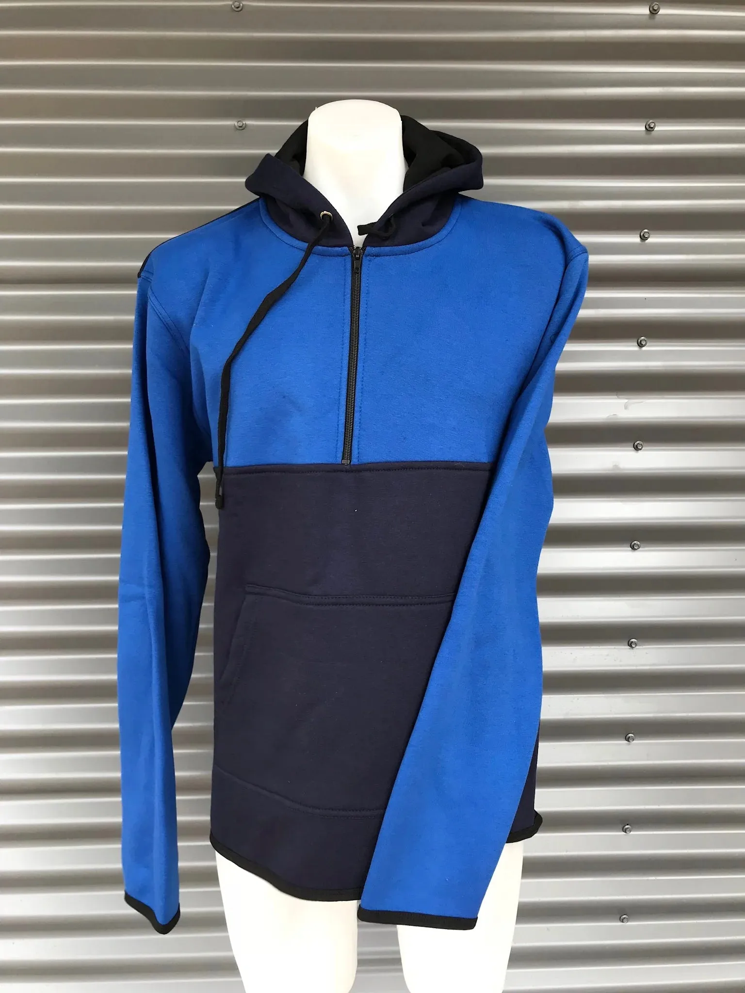 COLOURED LONG TAIL HOODIES