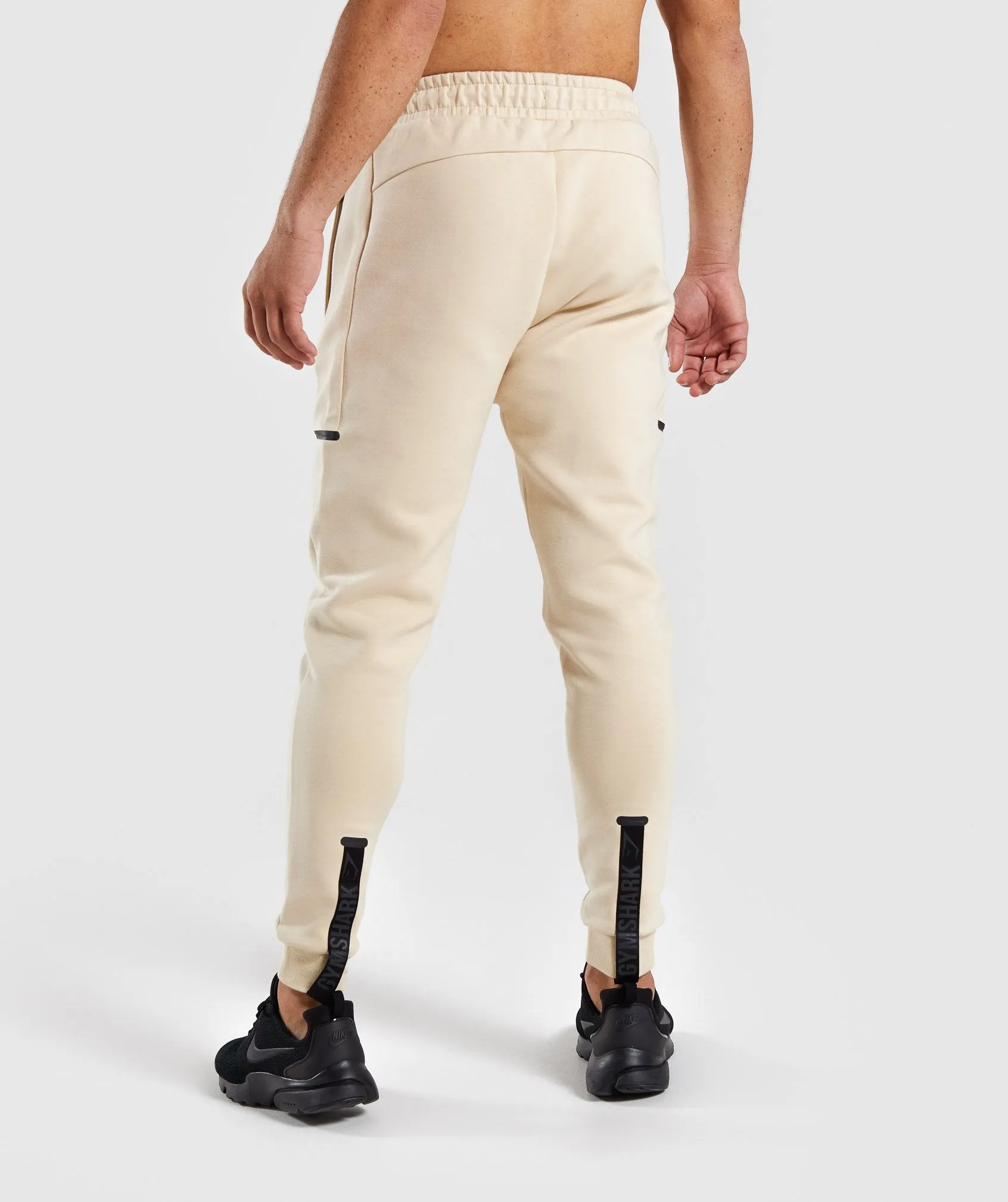 Gymshark Ultra Joggers - Warm Beige