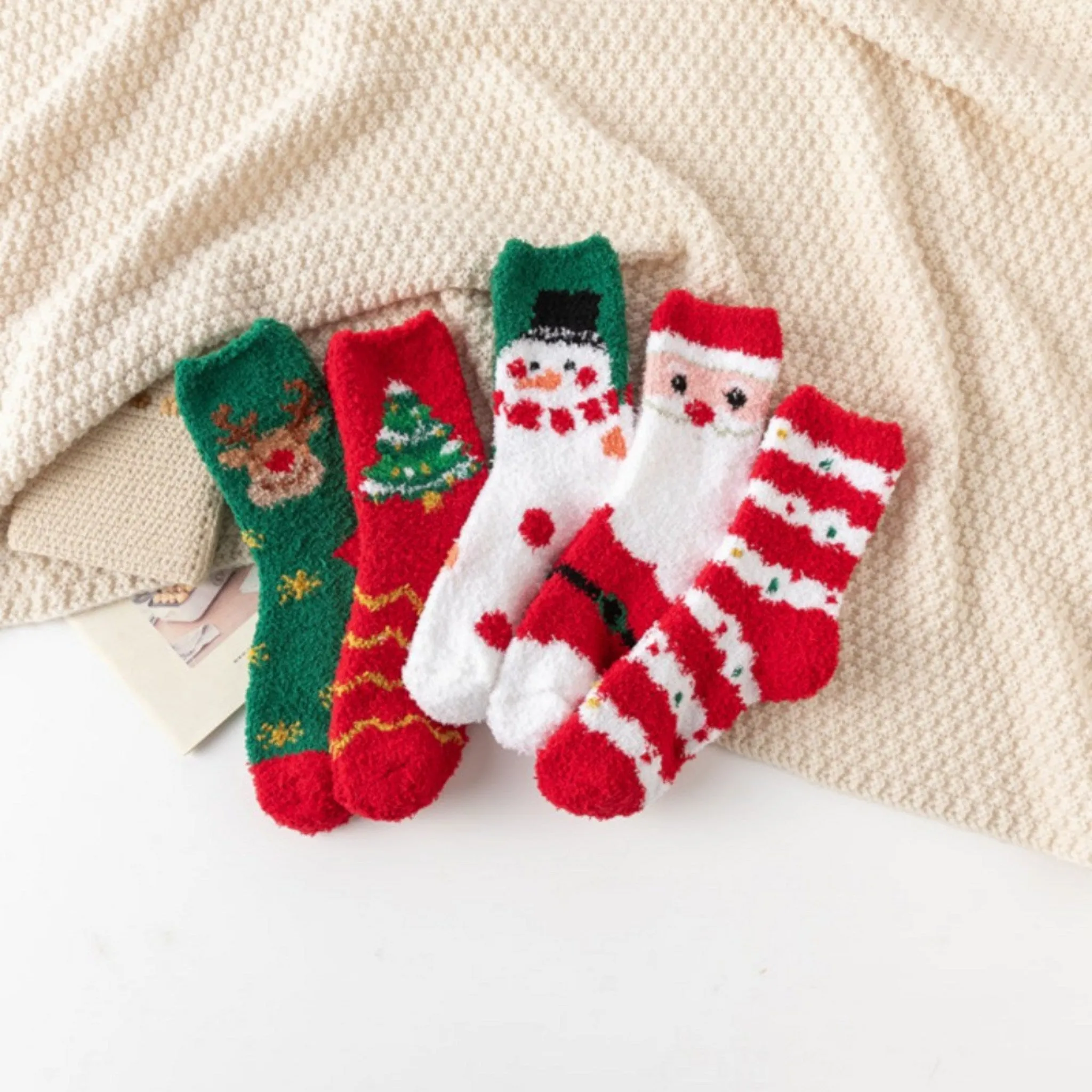 Jade Shoe Christmas Santa Sleep Socks Set - Socks - 🏆 #5 - Clothing/Accessories - Best of December