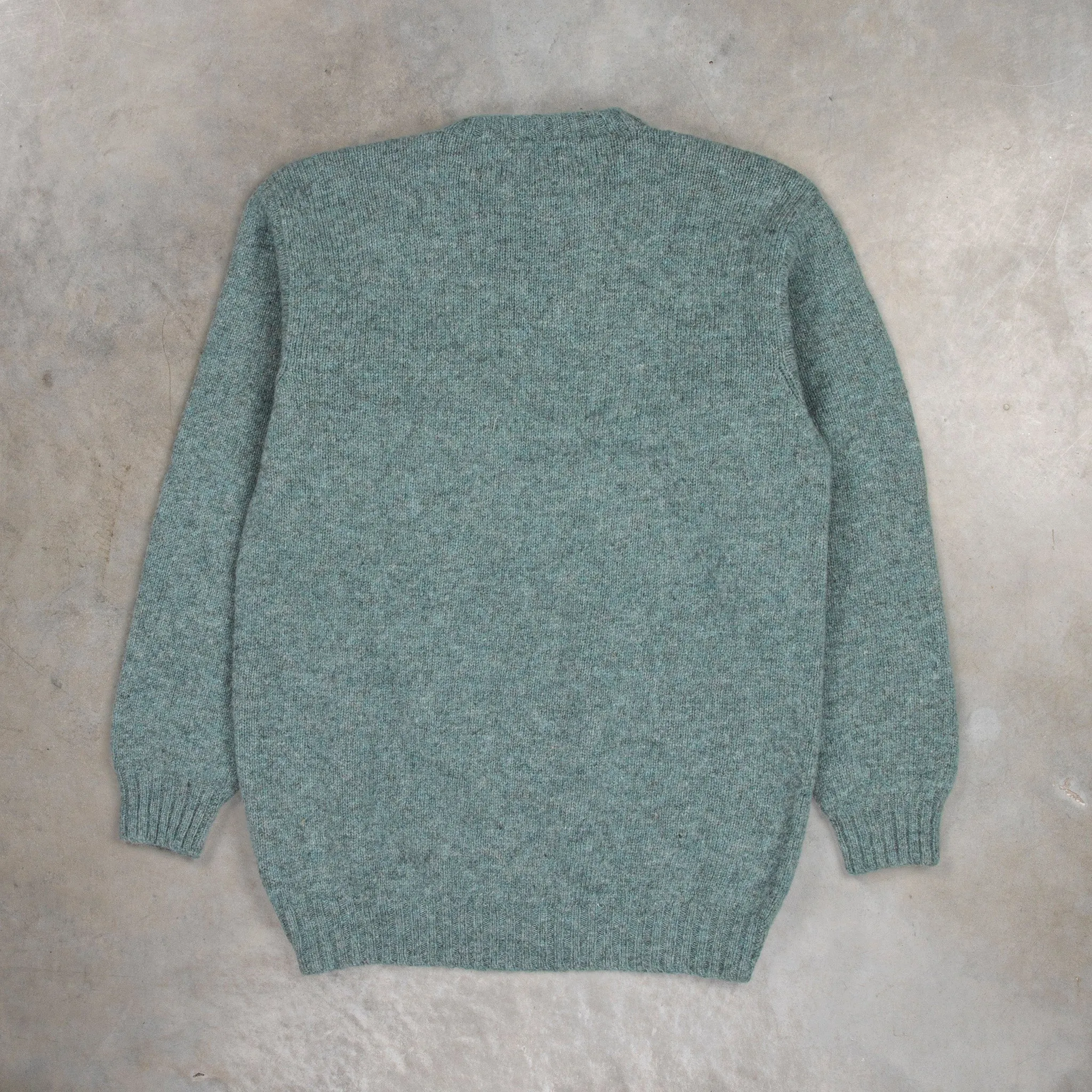 Laurence J. Smith Super Soft Seamless Crewneck Graphite Green