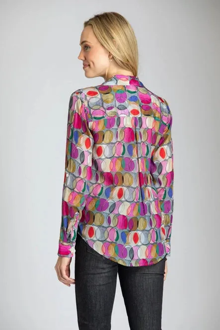 Overlapping Magenta Circles Top
