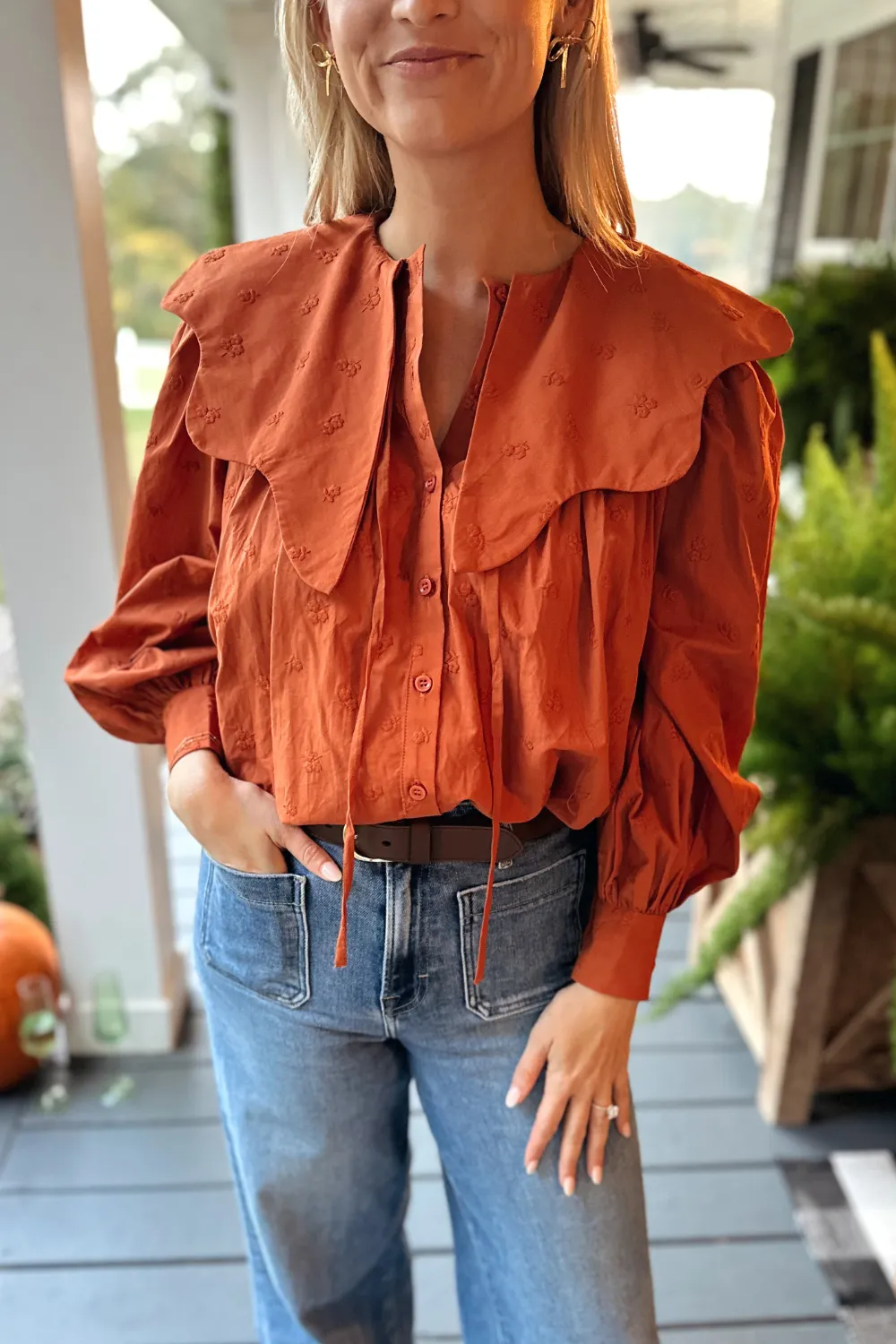 Scallop Collar Blouse
