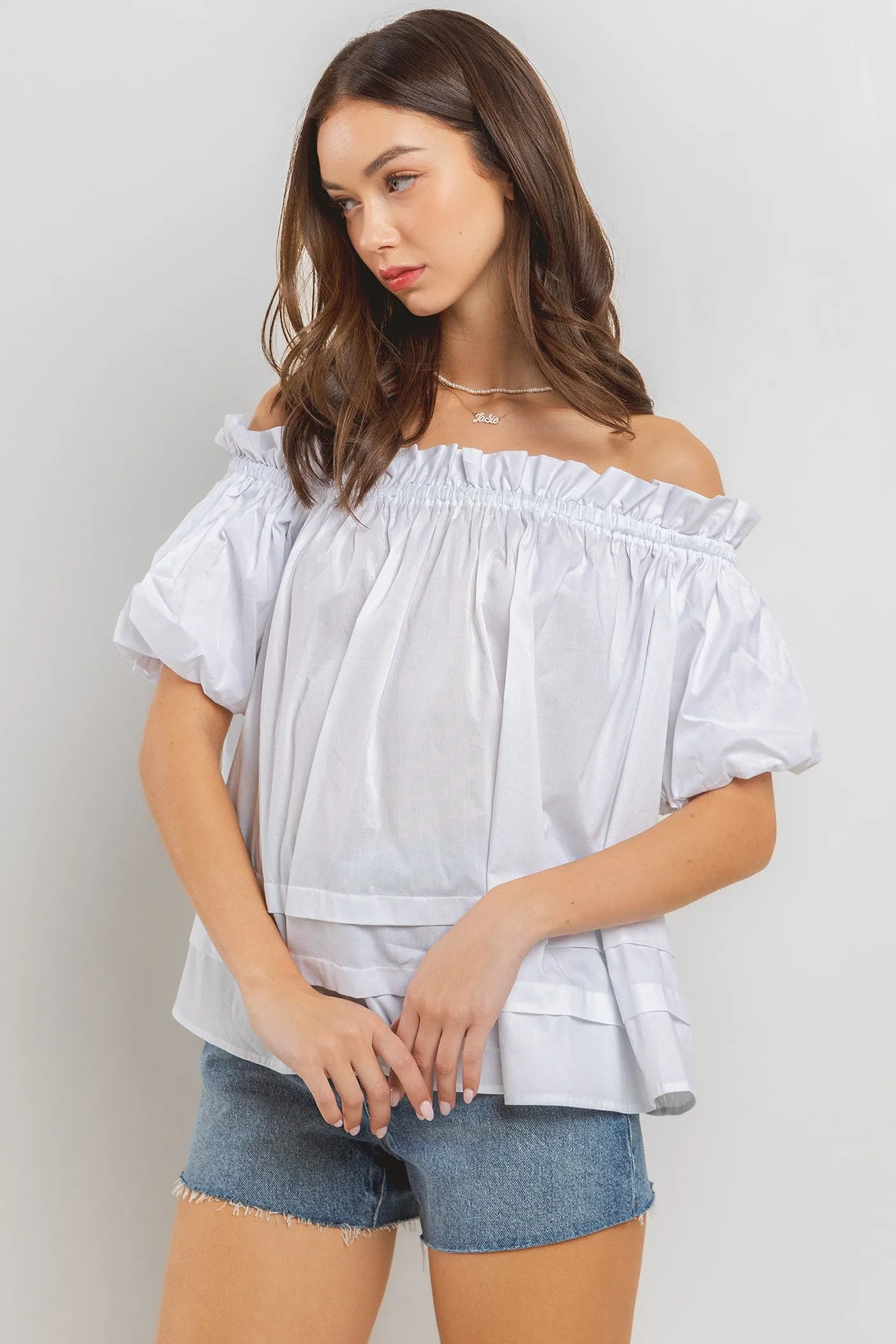 WHITE SHIRRING OFF SHOULDER BALLOON SLEEVES WOVEN TOP CFTU13604SA